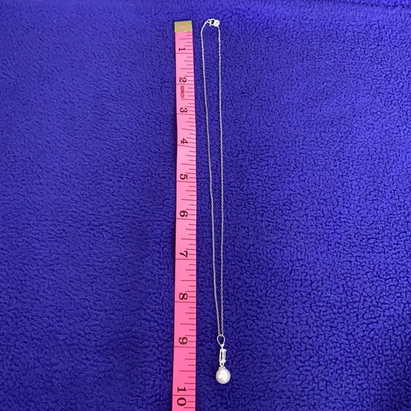 Silver Faux Pearl & Rhinestone Necklace & Earrings - Picture 14 of 14